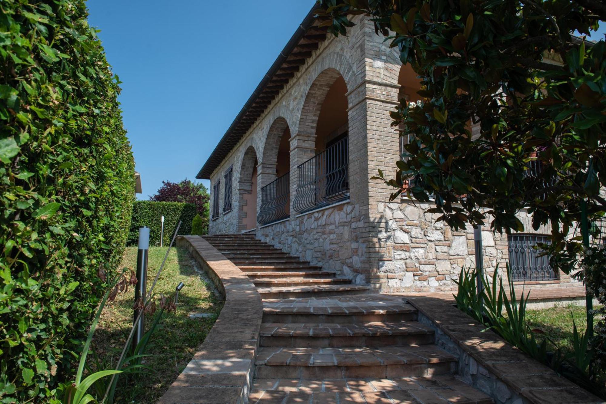Bed and Breakfast Dolce Alba Montecastrilli Zewnętrze zdjęcie